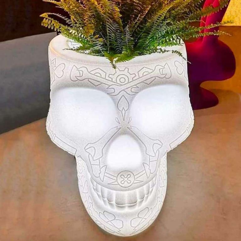 Qeeboo--Mexico-Planter-and-Champagne-Cooler-Lamp-_media-4
